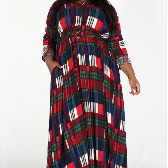 Multi color maxi dress with pockets.. Very comfortable dress. Never worn - Picture 3 of 3